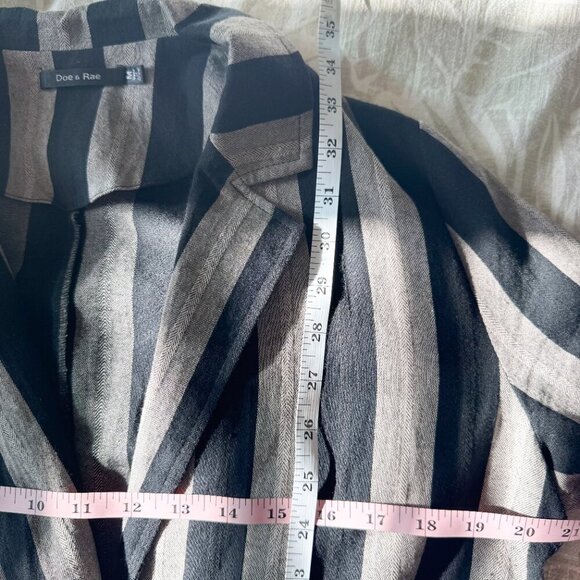 Doe + Rae Black & Grey Striped Cotton Long Blazer Size Medium EUC - Picture 9 of 9